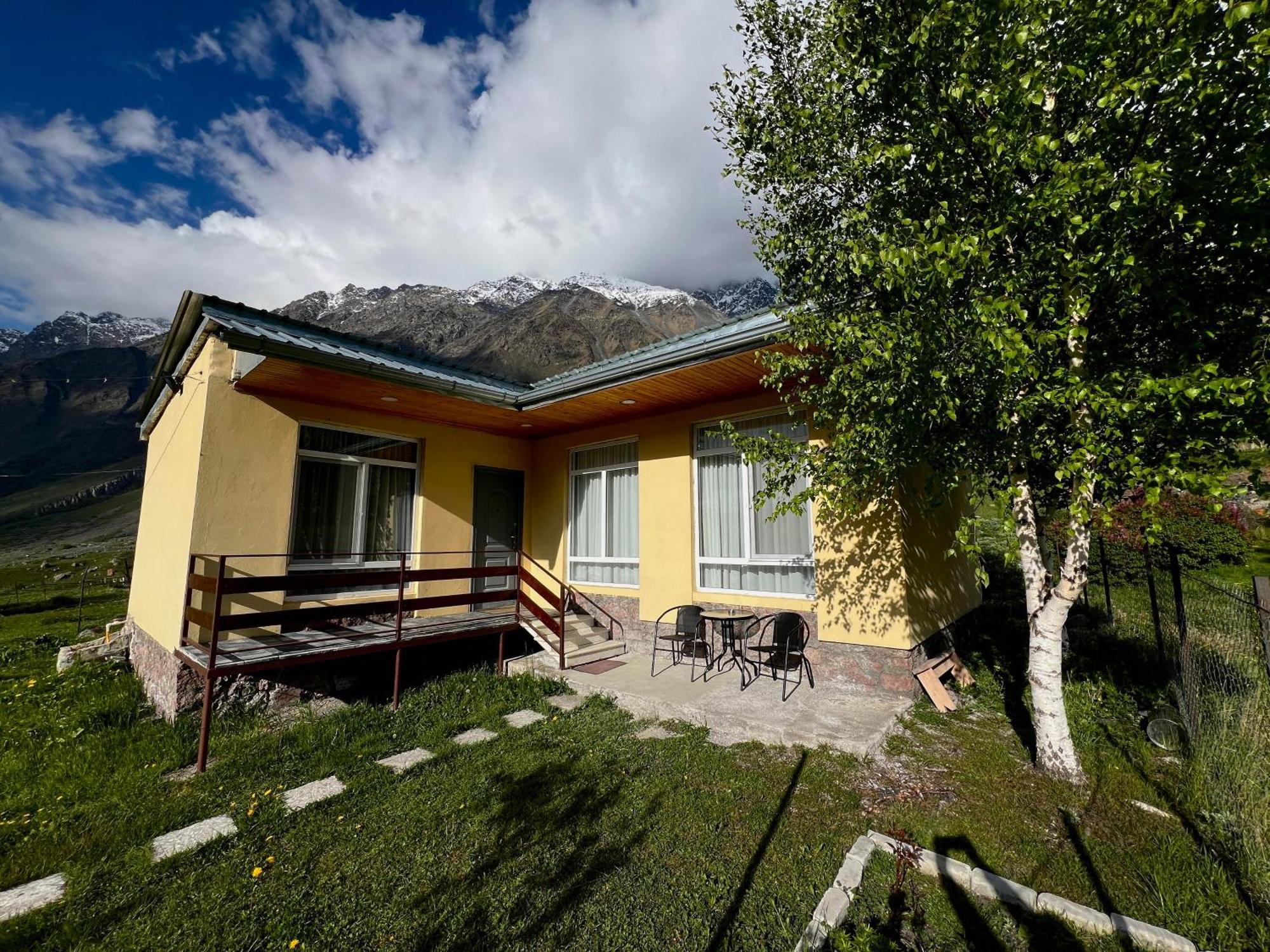 Mountain Kazbegi Apartment Exterior photo